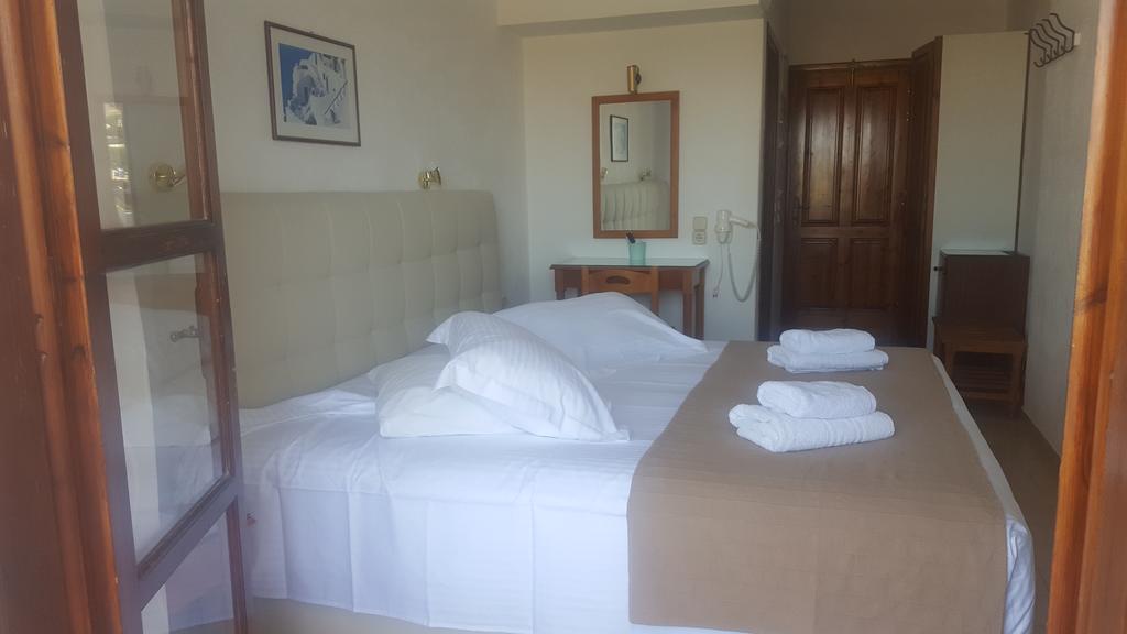 Santa Elena Ξενοδοχείο Καμάρι Εξωτερικό φωτογραφία